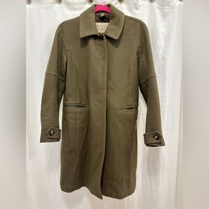 Mint condition, BEAUTIFUL cashmere/wool Brit Durringham coat. Size US 2.